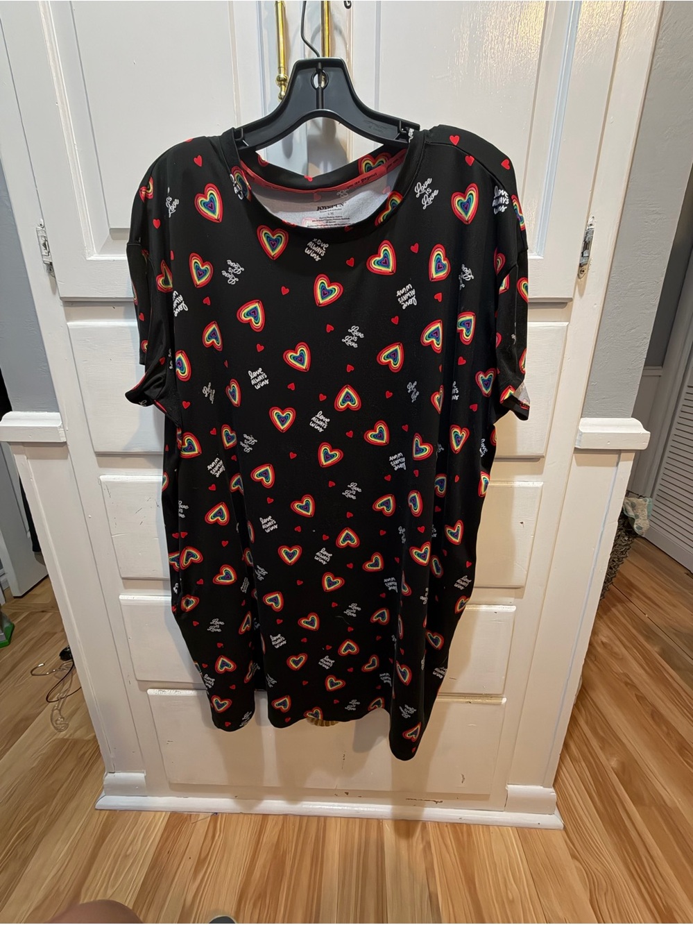 JOYSPUN Women’s L-XL Love  Sleep Shirt Nightshirt Short Sleeve Sleepwear Black